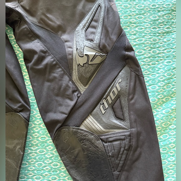 Thor Racing Pants - Picture 3 of 6